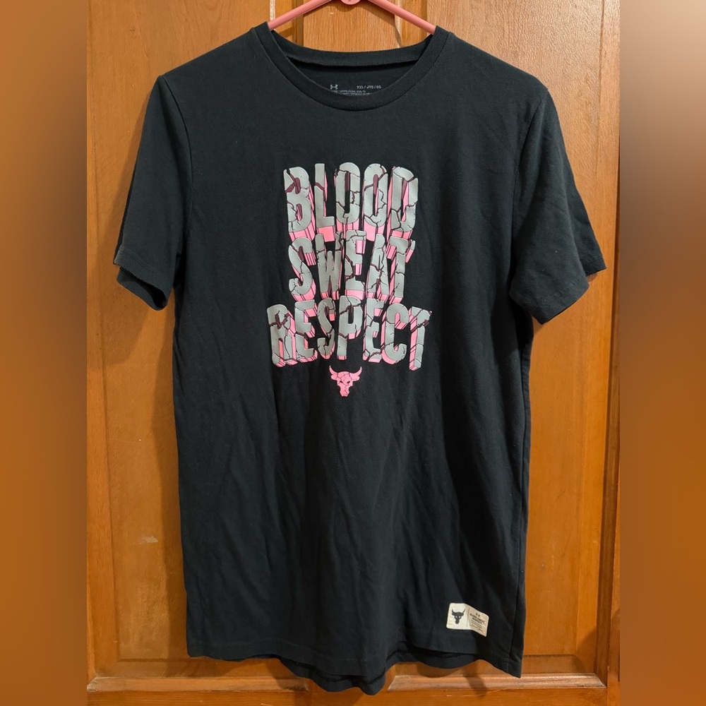#26 Boys EUC youth XL blood sweat respect under Armour black t shirt